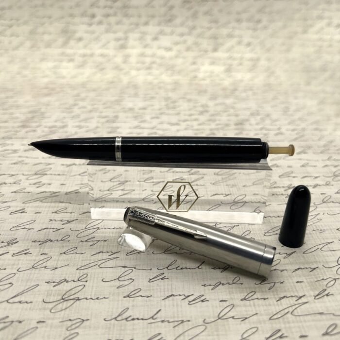 1022-Paker-51-Blue-Diamond-Canada-1948-PenDen-Fountain-Pen-Restoration-and-Sales-1200