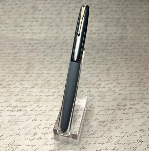 1051-Parker-BlueDiamond-BattleshipGrey-Aerometric