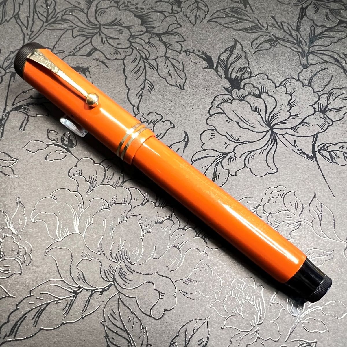 Parker Big Red - Image 2