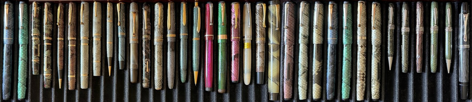 PenDen-Fountain-Pen-Restoration-and-Sales-display-2v5d PenDen-Fountain-Pen-Restoration-and-Sales-display